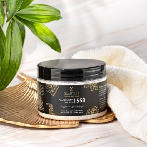 Glantier Zapachowy Peeling solny do ciała 553 300g inspirowany Good Girl Carolina Herrera