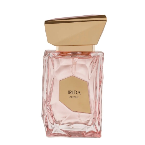 Flakon perfum Irida French Avenue 100ml na tle kwiatów i owoców
