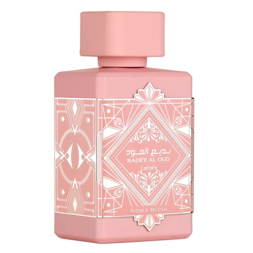 Flakon perfum Badee Al Oud Noble Blush - różowy design z nutami różanego mleka, migdałów i wanilii.